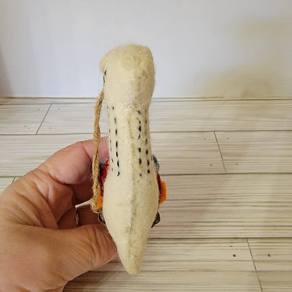 Felt Llama Alpaca Hand Made Christmas Ornament - Picture 6 of 9